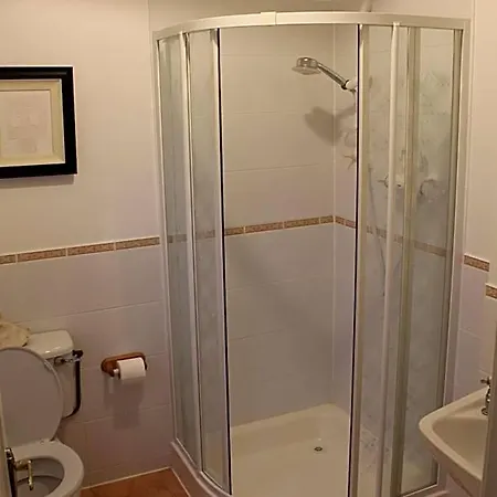 Solastobann Arthouse 1 En-suite Malin Head
