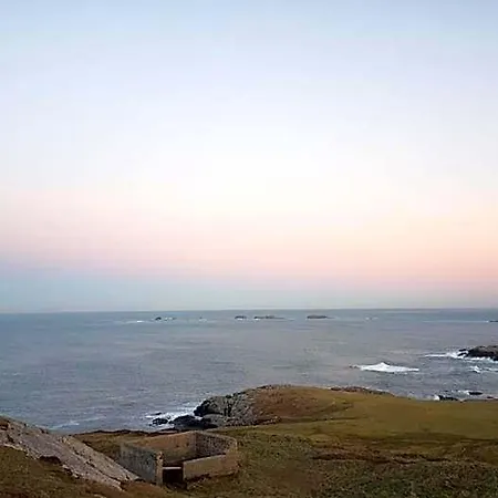 Solastobann Arthouse 1 En-suite Bed and breakfast Malin Head