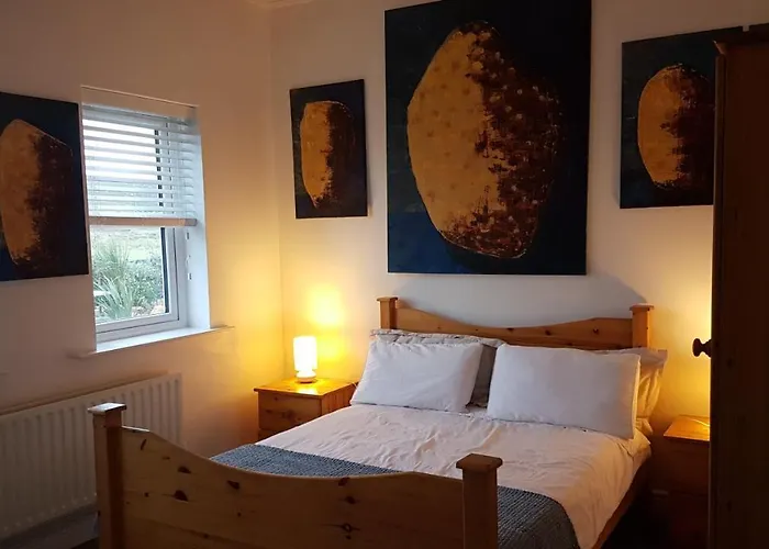 Solastobann Arthouse 1 En-suite Malin Head